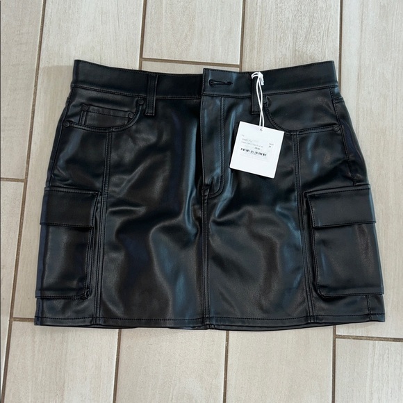 Pistola Rhea Cargo Mini Skirt in Black Slate NWT - Picture 3 of 14